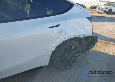 2022 Tesla Model Y Long Range Dual Motor All-Wheel Drive from USA, damaged, VIN 7SAYGAEE5NF433477